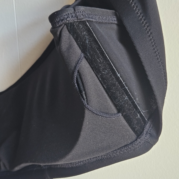 J.Crew Ruffle Scoopneck Bikini Top in Women's M - Picture 13 of 16